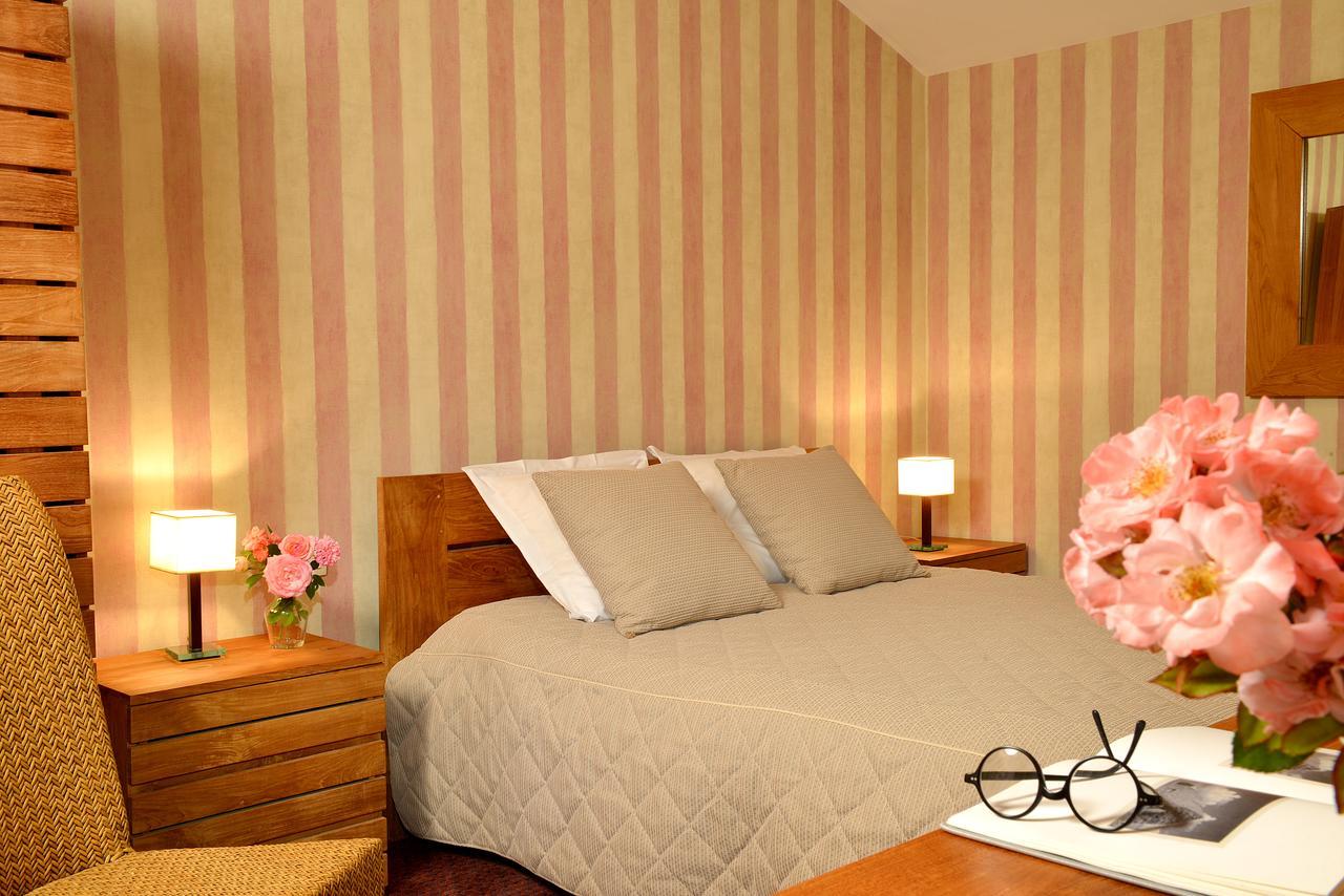 B&B Domaine De La Corbe Bournezeau Bagian luar foto
