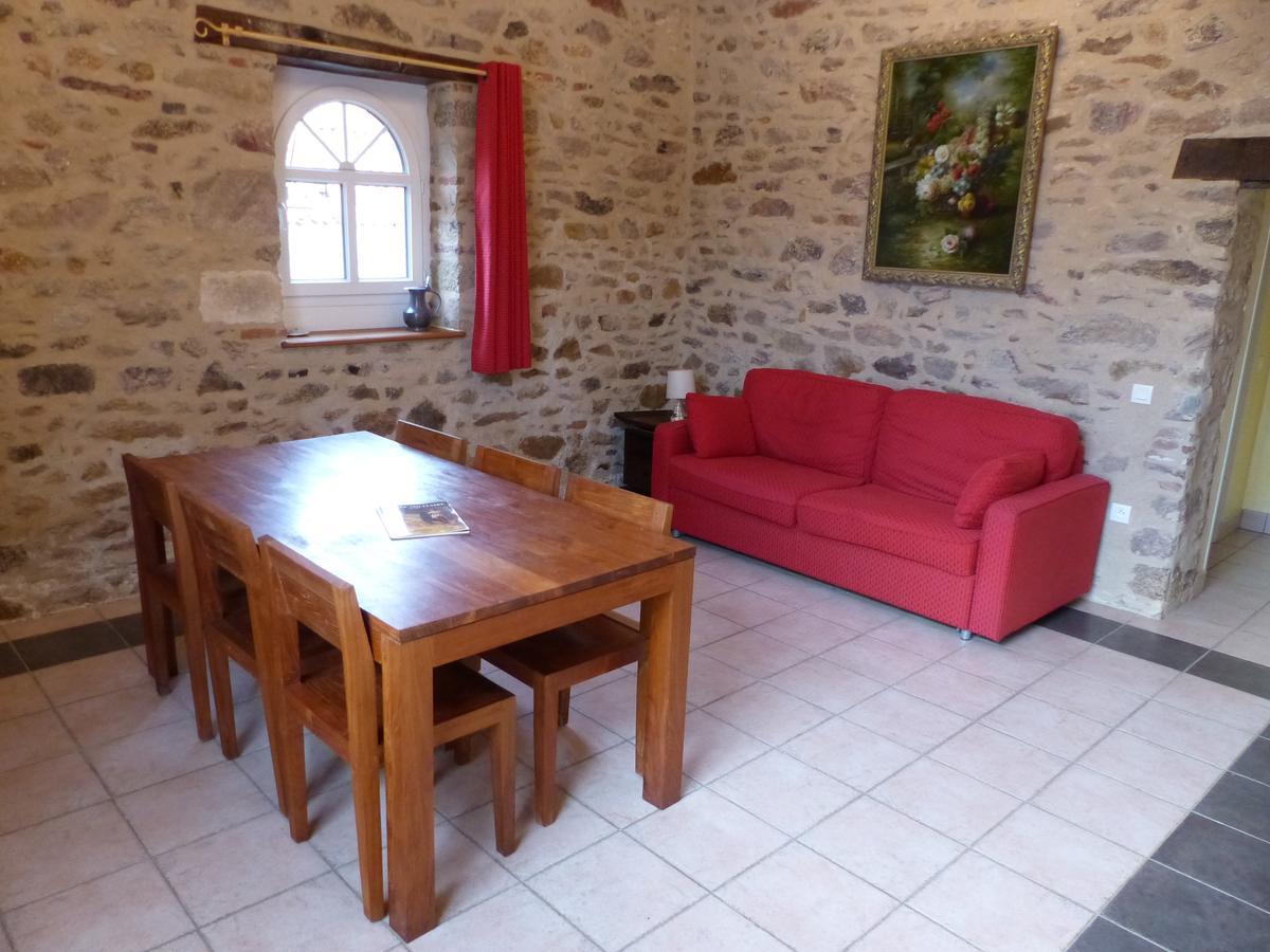 B&B Domaine De La Corbe Bournezeau Bagian luar foto