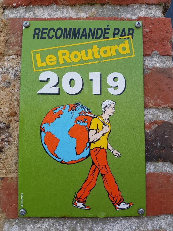 B&B Domaine De La Corbe Bournezeau Bagian luar foto